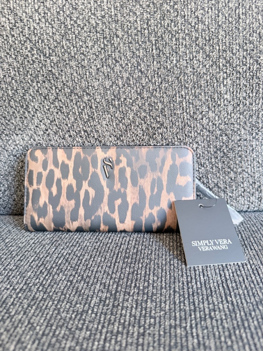Simply Vera Vera Wang Leopard-Print Zip Wallet - Black/Brown